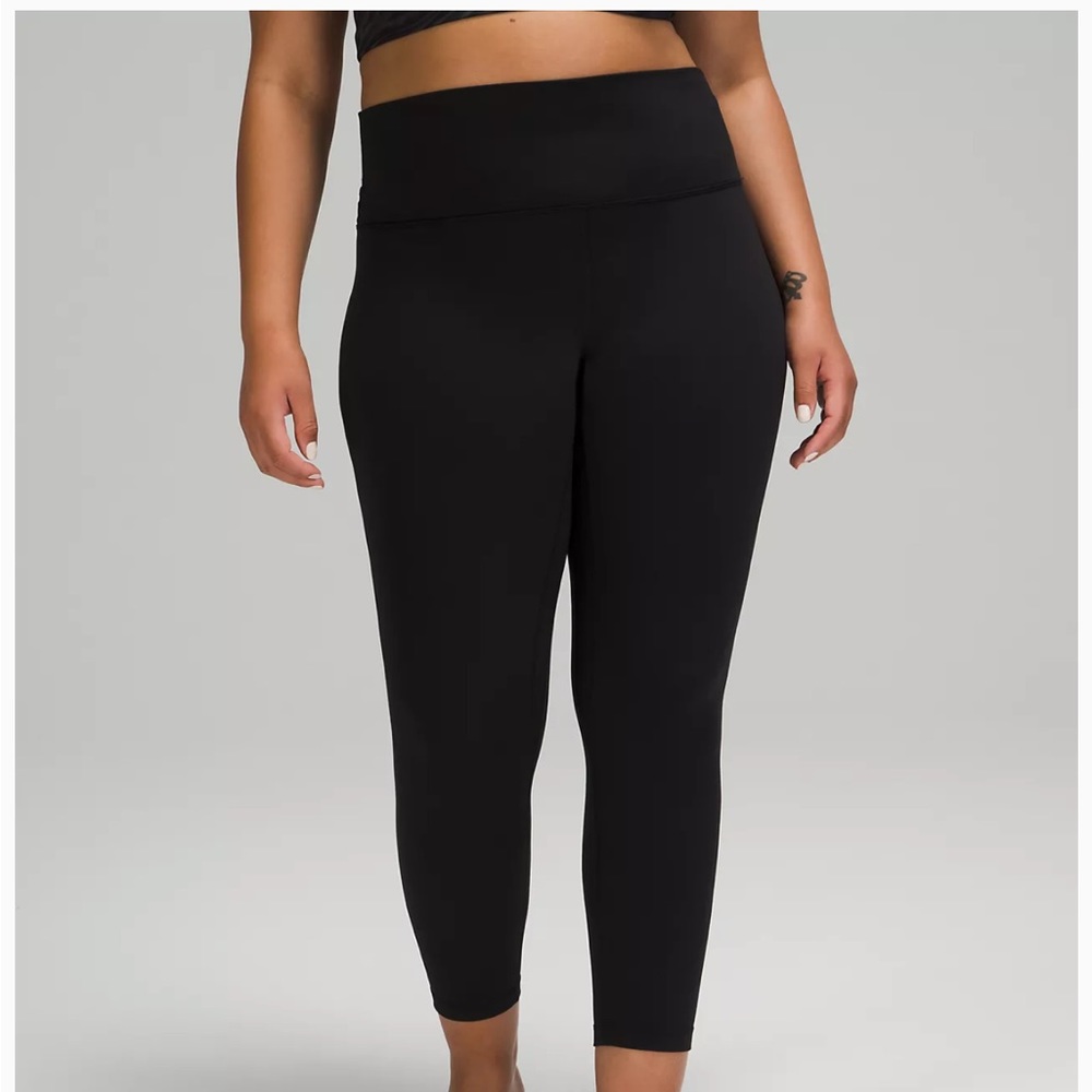 Black Lululemon Align HR Pant 25” Yoga Leggings